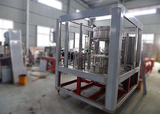 China High Accurate Mineral Water Bottle Filling Machine , Automatic Gas Drink Bottling Machine supplier