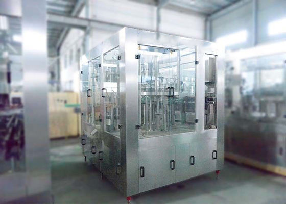 3 IN 1 Carbonated Beverage Filling Machine Easy Operate For PET Bottles supplier