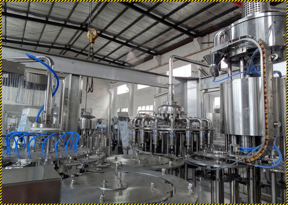 PET Bottle Monoblock Liquid Filling Machine Easy Cleaning For Fresh Fruit Juice supplier